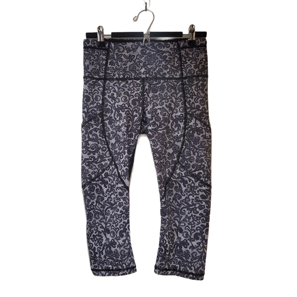 Lululemon Outrun 17" Crop - Picture 4 of 12